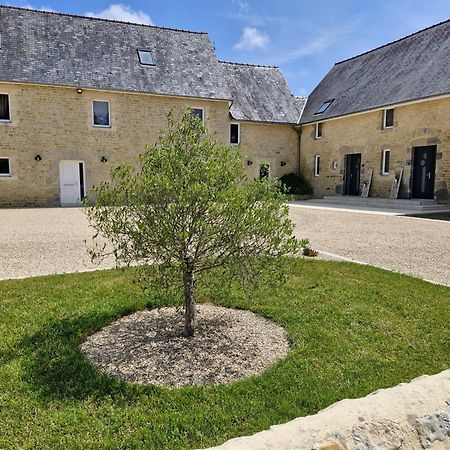 Les Gites Du Val Mandeville-en-Bessin ภายนอก รูปภาพ